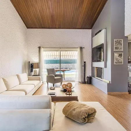Willa Bir Otimo - Wonderful 5 Bedroom In - Superb Interior Furnishings - Perfect For F Віавіа