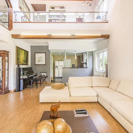 Willa Bir Otimo - Wonderful 5 Bedroom In - Superb Interior Furnishings - Perfect For F *