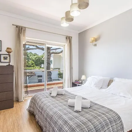 Willa Bir Otimo - Wonderful 5 Bedroom In - Superb Interior Furnishings - Perfect For F *