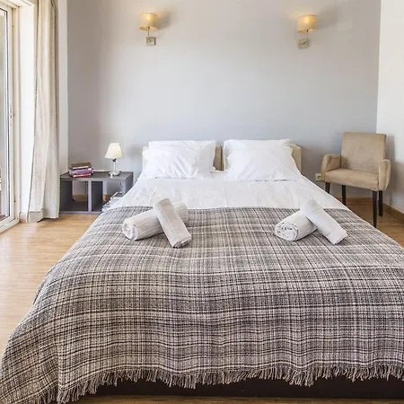 Willa Bir Otimo - Wonderful 5 Bedroom In - Superb Interior Furnishings - Perfect For F *