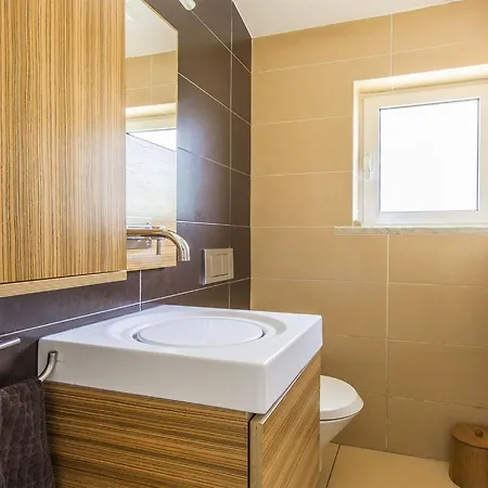 Willa Bir Otimo - Wonderful 5 Bedroom In - Superb Interior Furnishings - Perfect For F Віавіа